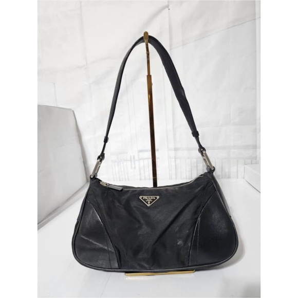 Authentic PRADA Tessuto Nylon/ Leather Shoulder Bag Black - Picture 1 of 13